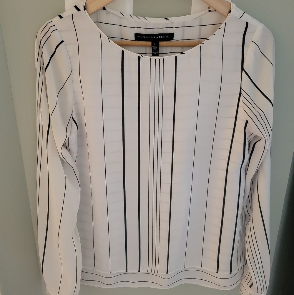 White house black market top size 2